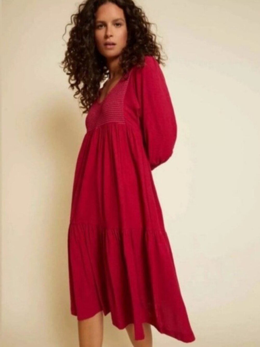 Anthro Nation LTD Rona Smocked Puff Sleeve Tiered Midi Dress Size Small Berry